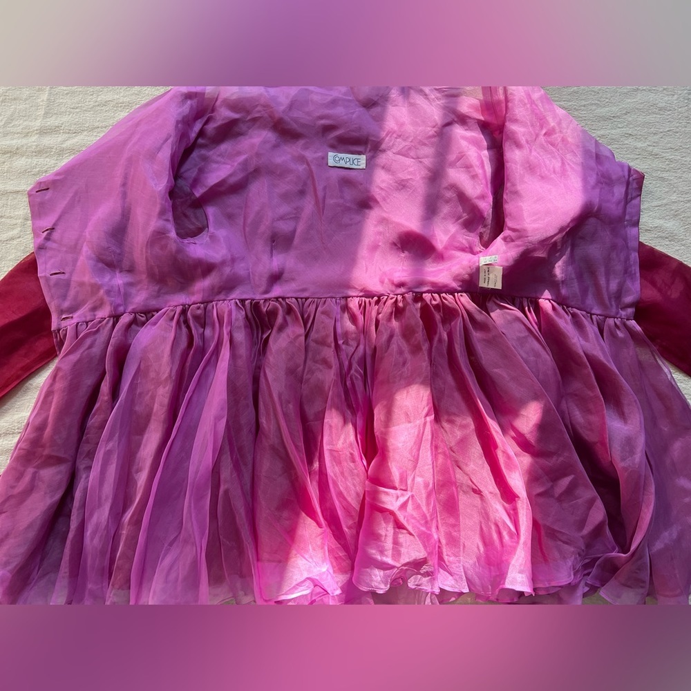 Complice by Dolce & Gabbana 1990s Silk Babydoll Top & High-Waisted Shorts Set​ - Picture 5 of 14